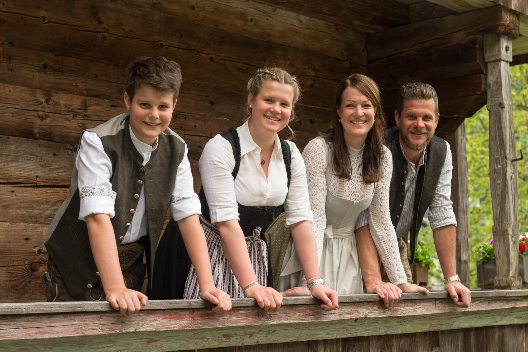Hotel DIE SONNE Saalbach-Hinterglemm Buitenkant foto
